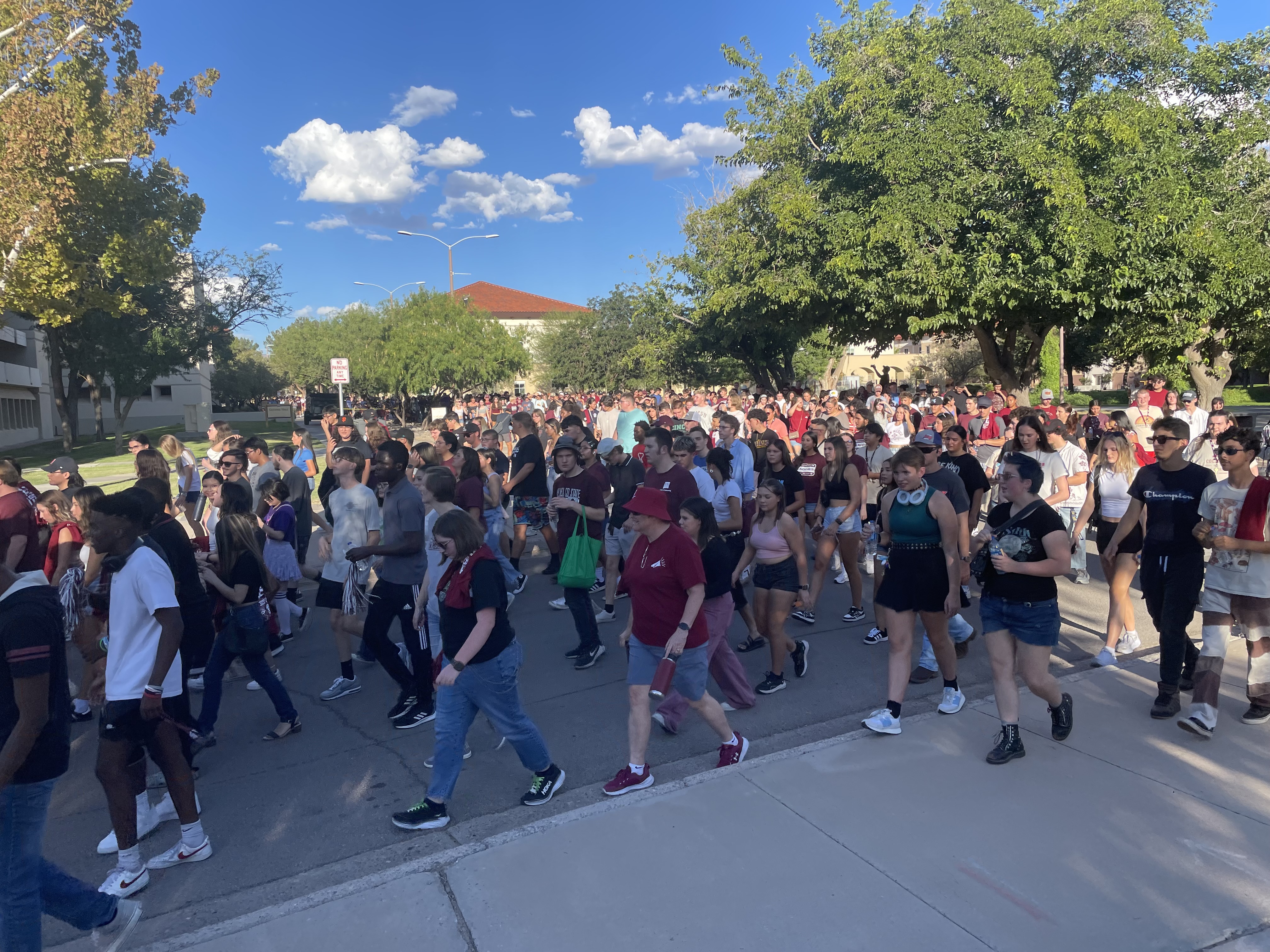 Students during the NMSU First Year Walk