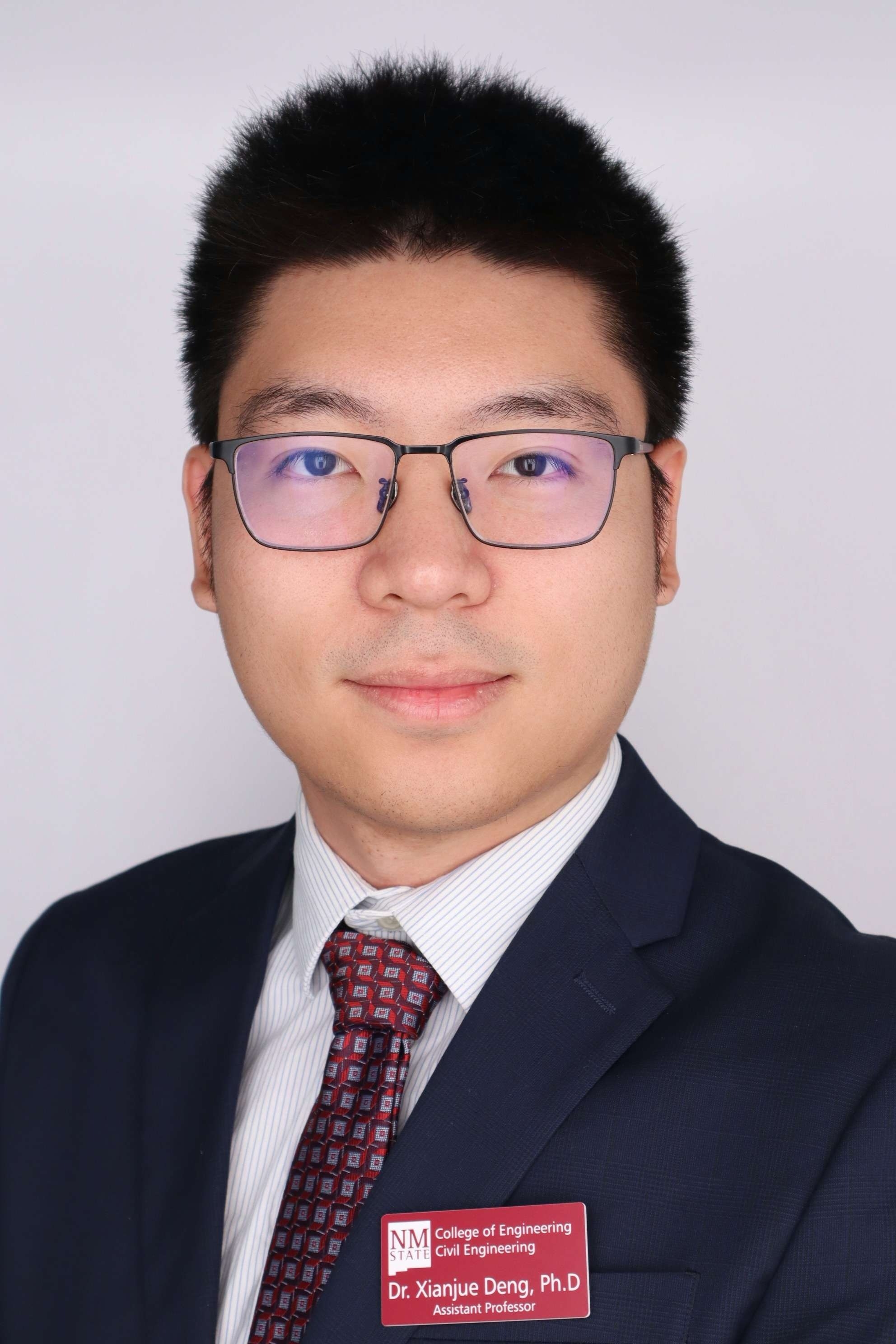 Headshot of Dr. Xianjue Deng from the College of Engineering